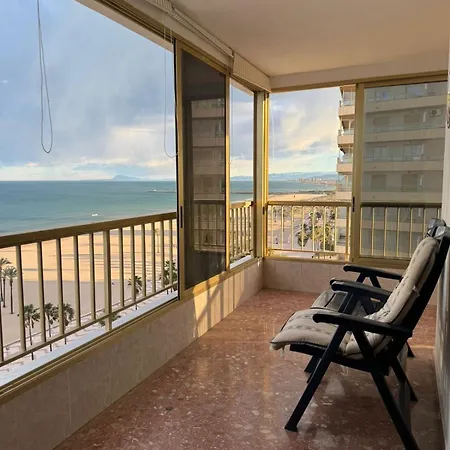 Apto. Vistas Espectaculares Primera Linea Appartement Cullera